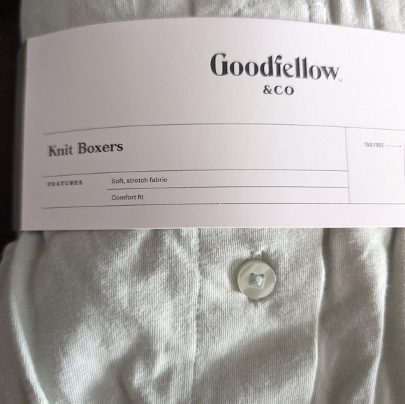Pair of Thieves and Goodfellow & Co. Bundle - Men's XL Undershirts & Boxers - Picture 8 of 9